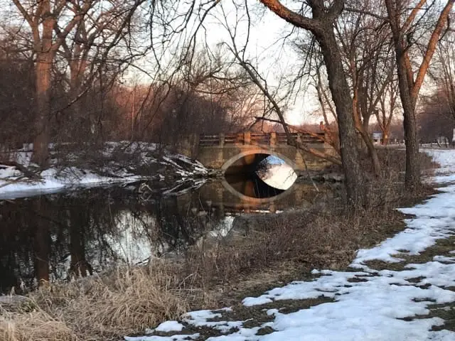 bridge over winga creek at sunrise
