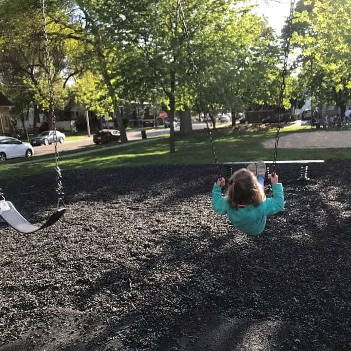 child on the swings
