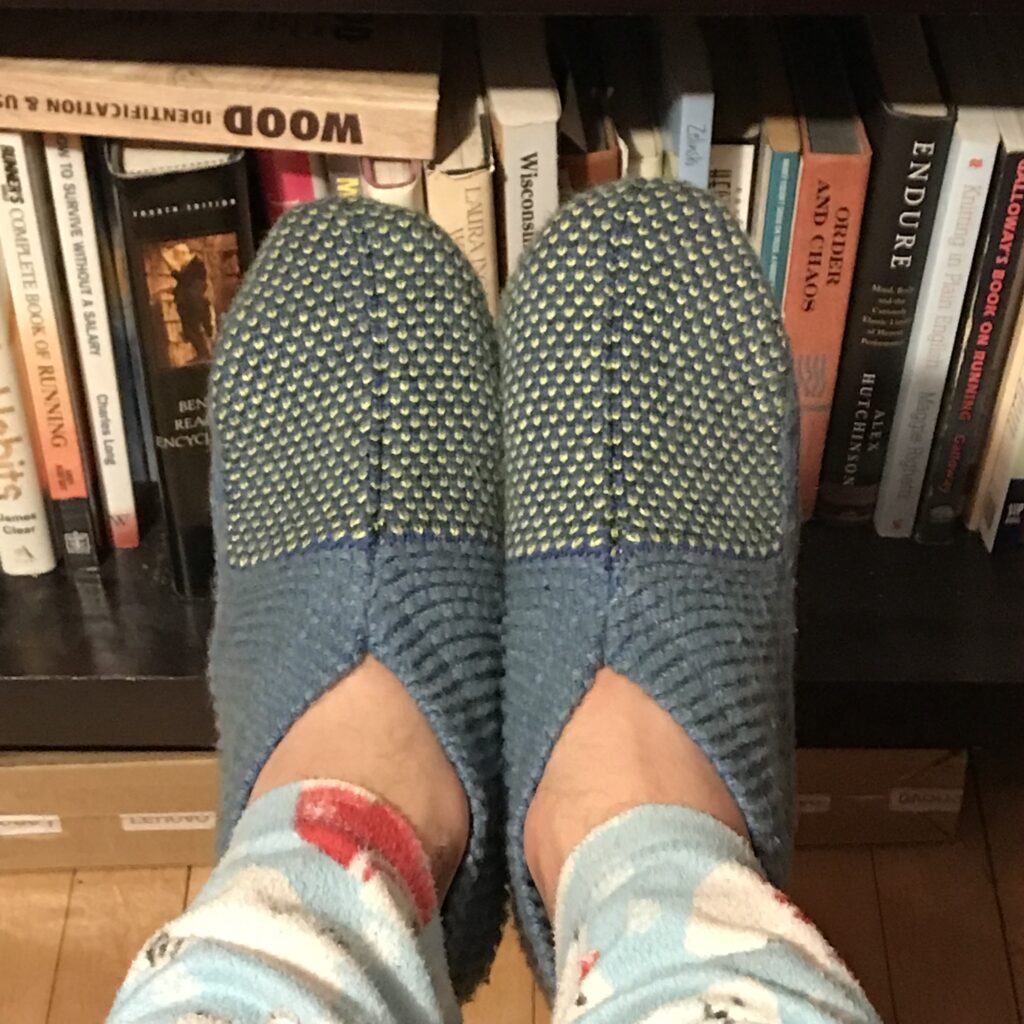 I love my new Bombas slippers